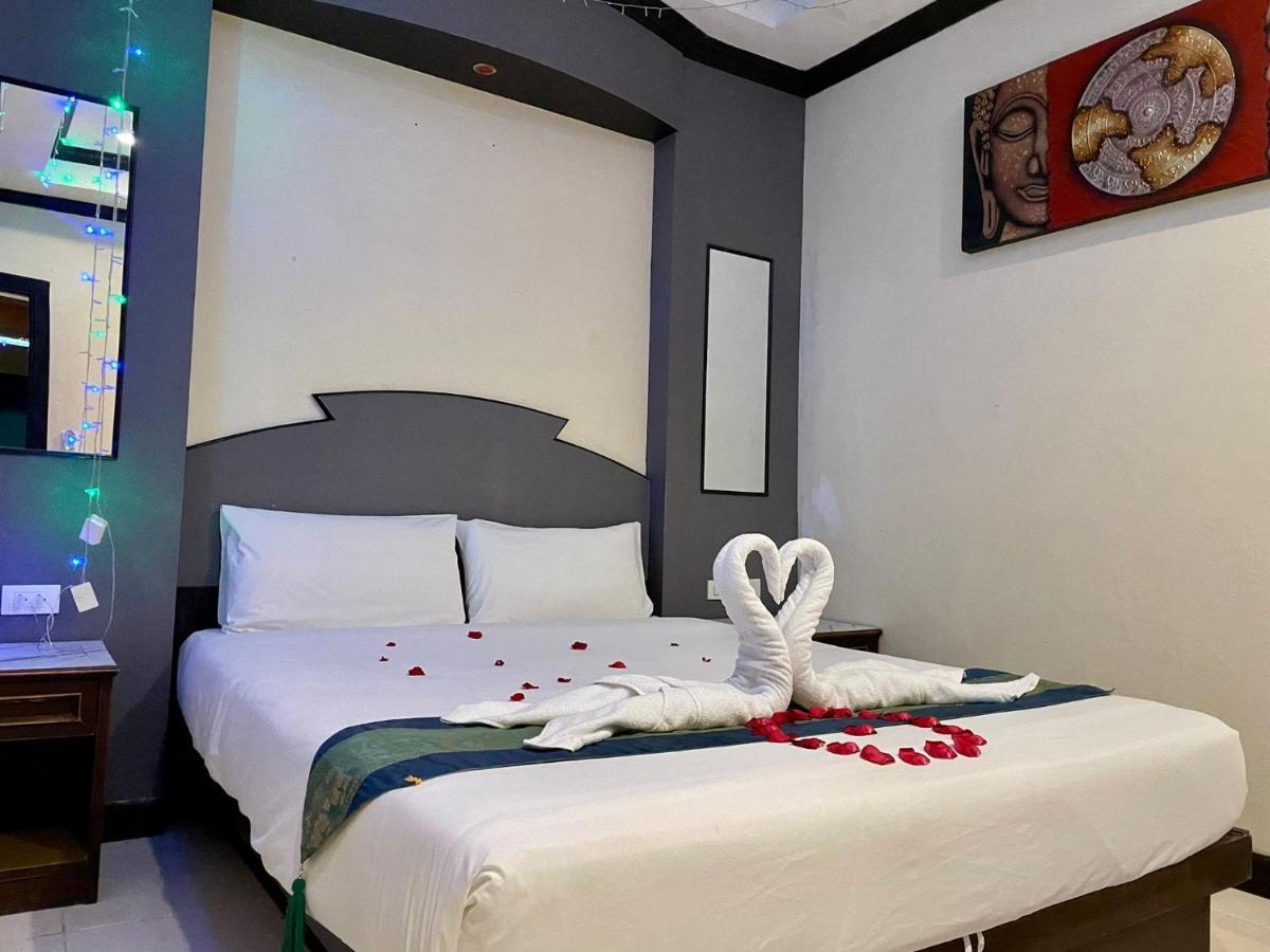 Hill View Lodge Patong Exterior photo