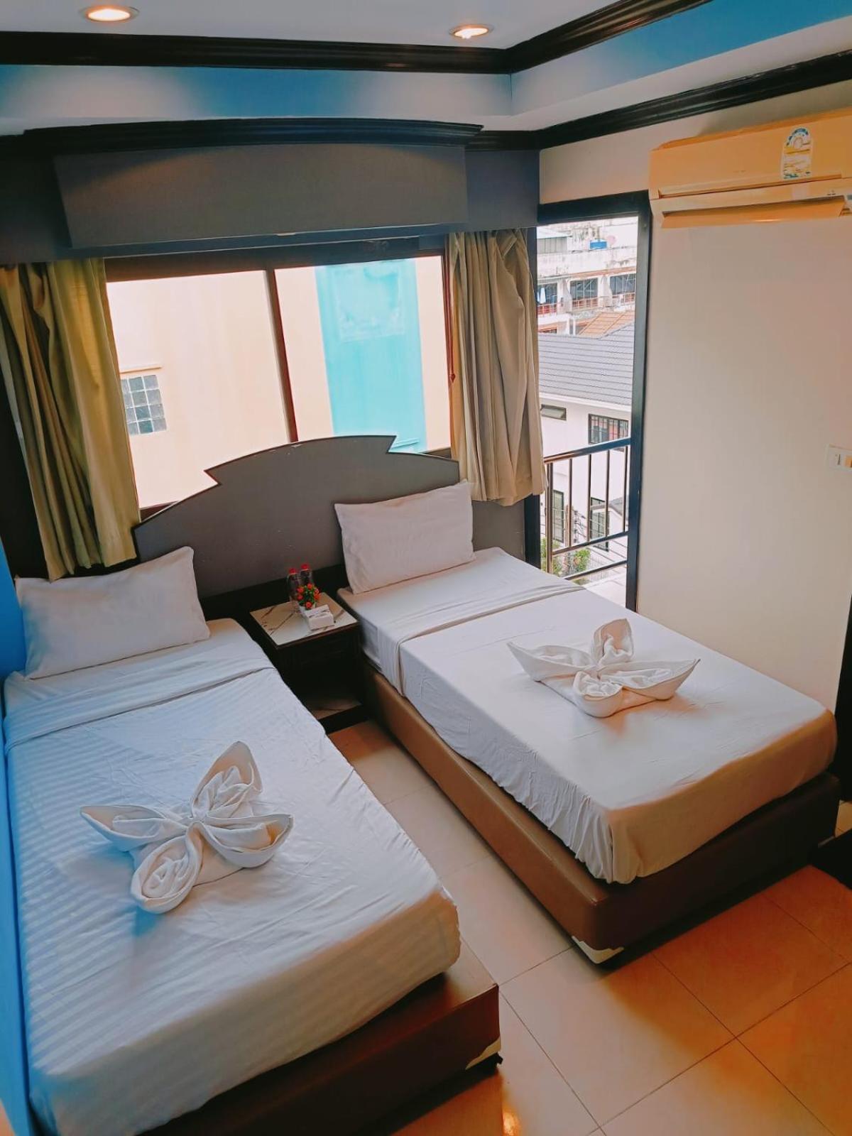 Hill View Lodge Patong Exterior photo